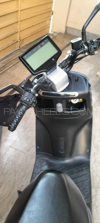 Yadea G5 2024 for Sale Image-1