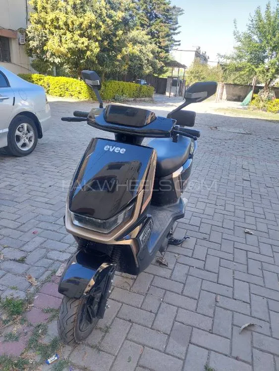 Evee Gen-Z 2024 for Sale Image-1