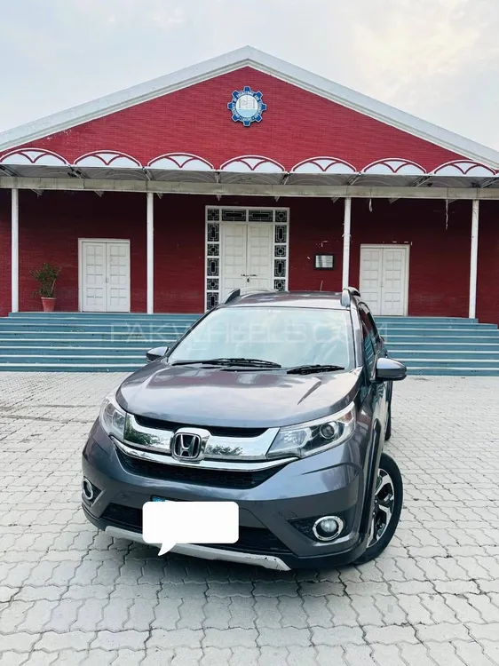 Honda BR-V 2018 for Sale in Lahore Image-1