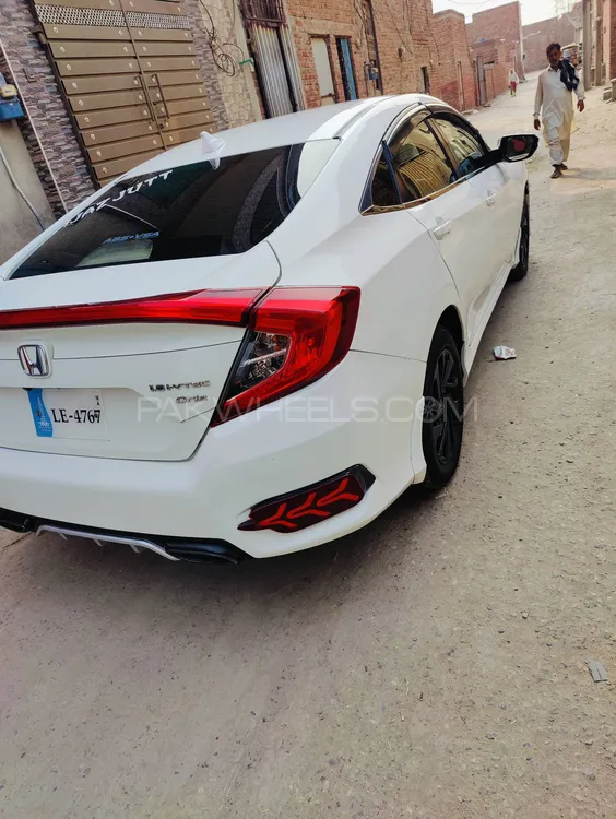 Honda Civic 2016 for Sale in Faisalabad Image-1