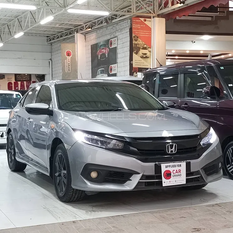 Honda Civic 2018 for Sale in Peshawar Image-1