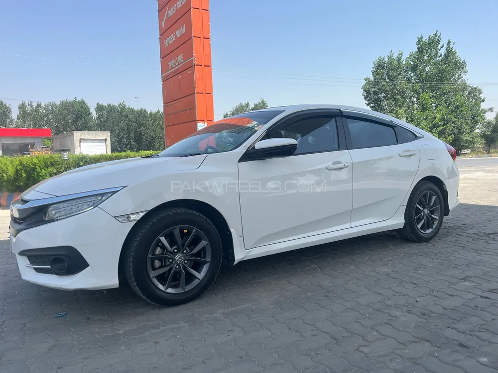 Honda Civic 2020 for Sale in Takhtbai Image-1