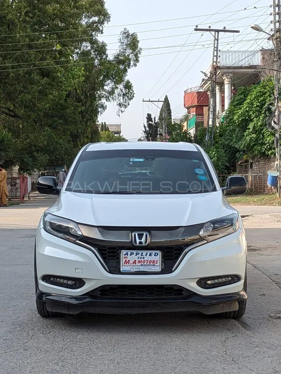 Honda Vezel 2016 for Sale in Rawalpindi Image-1