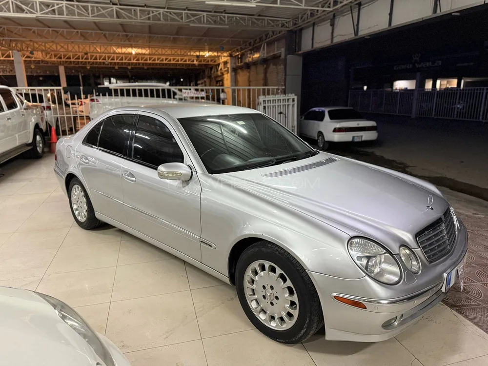 مرسڈیز بینز ای کلاس 2004 for Sale in اسلام آباد Image-1