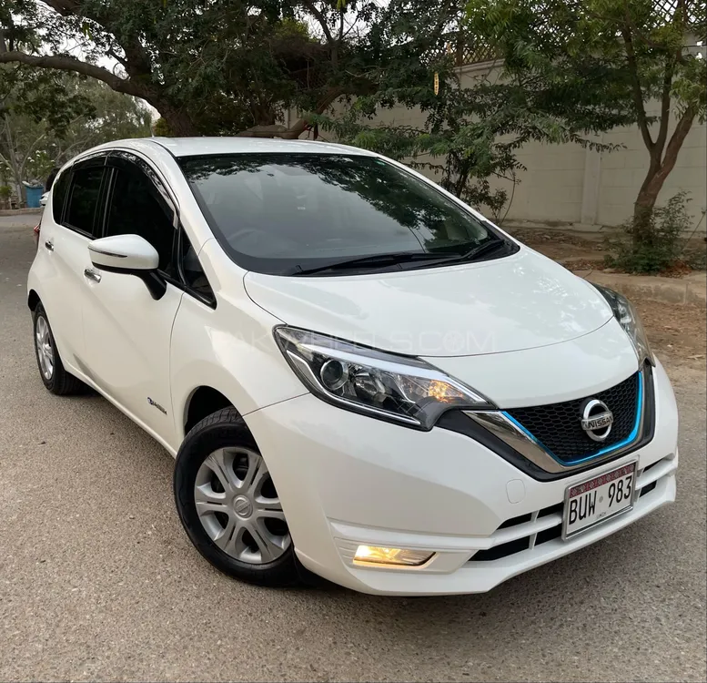 Nissan Note 2018 for Sale in Karachi Image-1