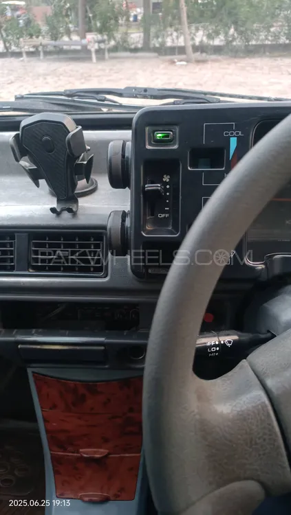 Suzuki Mehran 2012 for Sale in Faisalabad Image-1