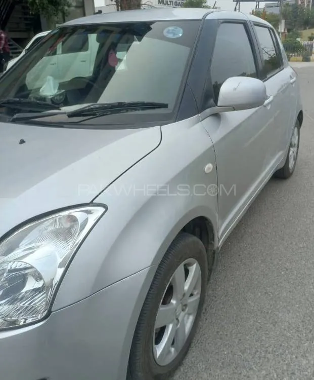 Suzuki Swift 2017 for Sale in Karachi Image-1