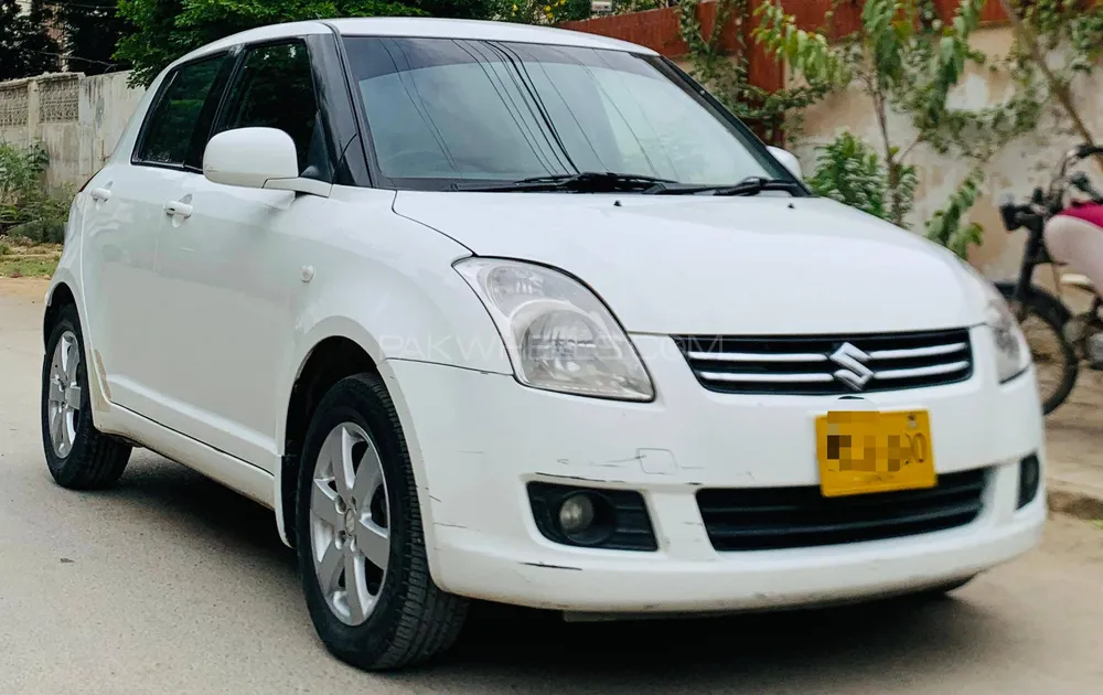 Suzuki Swift 2020 for Sale in Karachi Image-1