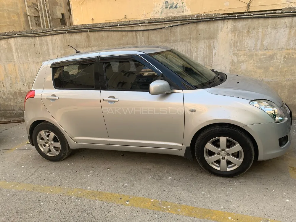 Suzuki Swift 2017 for Sale in Karachi Image-1