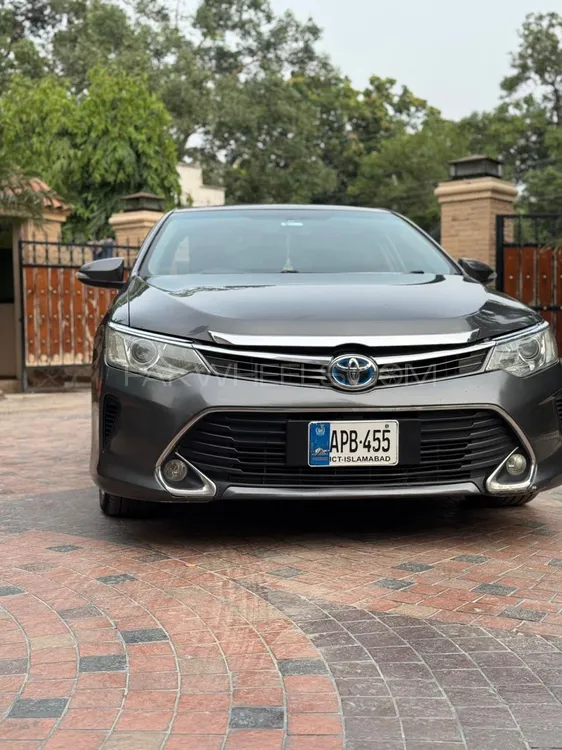 Toyota Camry 2012 for Sale in Lahore Image-1