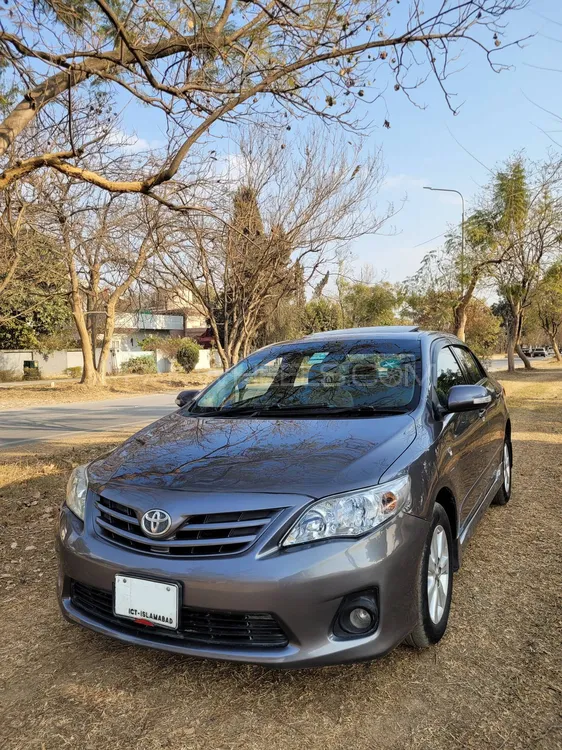 Toyota Corolla 2013 for Sale in Islamabad Image-1