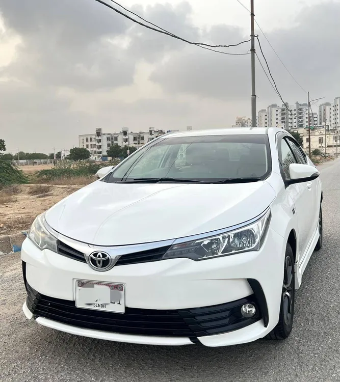 Toyota Corolla 2018 for Sale in Karachi Image-1