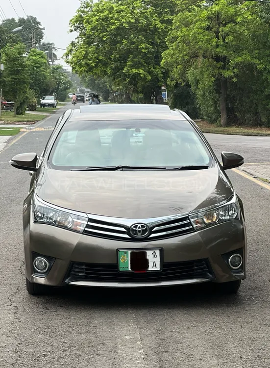 Toyota Corolla 2016 for Sale in Lahore Image-1