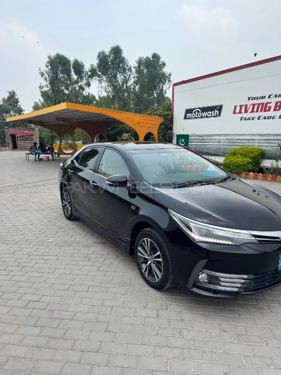 Toyota Corolla 2020 for Sale in Sargodha Image-1