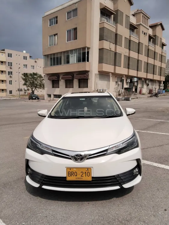 Toyota Corolla 2020 for Sale in Islamabad Image-1