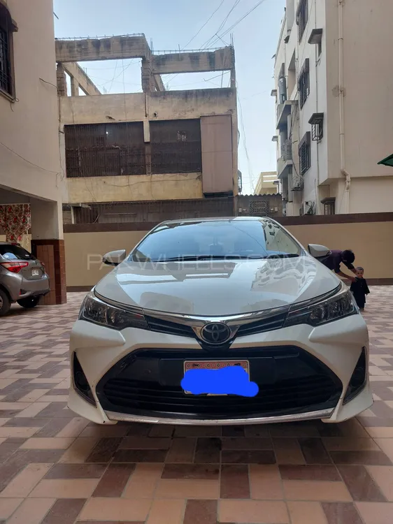 Toyota Corolla 2021 for Sale in Karachi Image-1