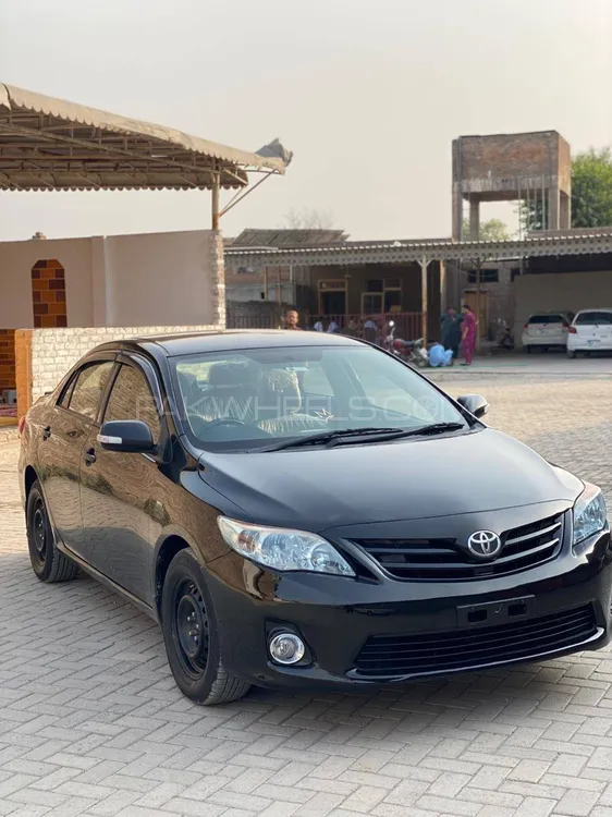 Toyota Corolla 2012 for Sale in Peshawar Image-1