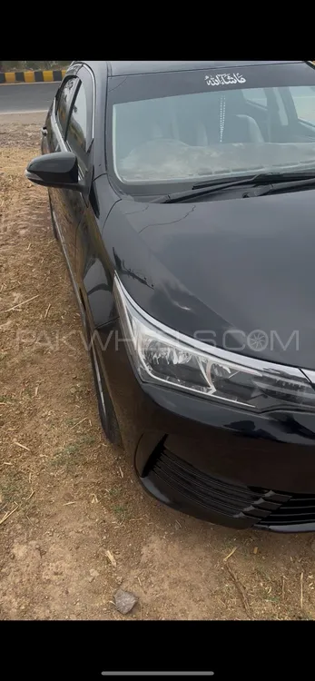 Toyota Corolla 2018 for Sale in Gujrat Image-1