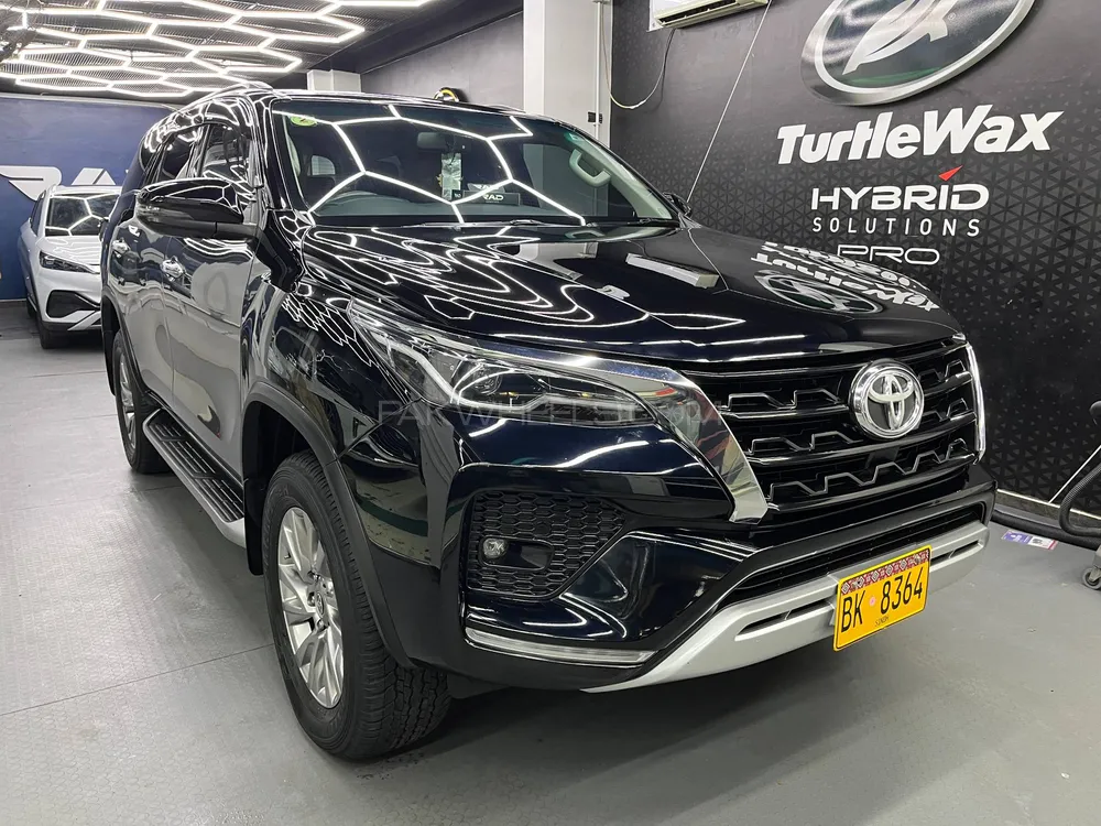 Toyota Fortuner 2022 for Sale in Karachi Image-1