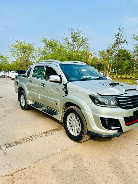 Toyota Hilux 2012 for Sale in Islamabad Image-1