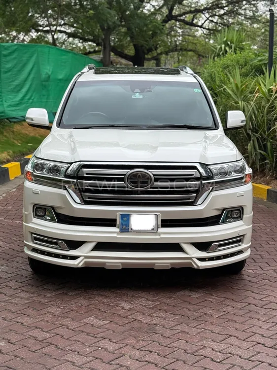 Toyota Land Cruiser 2016 for Sale in Islamabad Image-1
