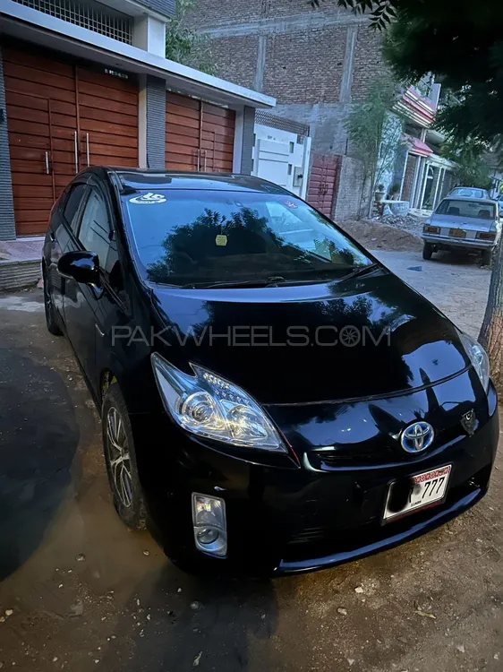 Toyota Prius 2010 for Sale in Hyderabad Image-1