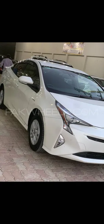 Toyota Prius 2018 for Sale in Multan Image-1