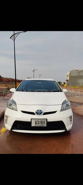 Toyota Prius 2013 for Sale in Islamabad Image-1