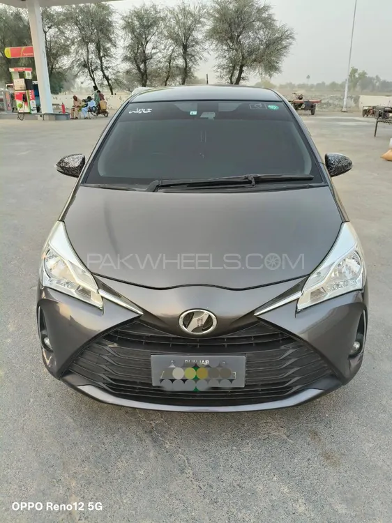 Toyota Vitz 2023 for Sale in Multan Image-1
