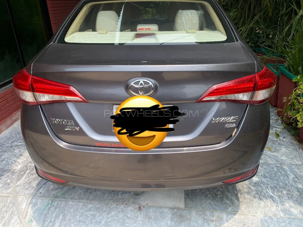 Toyota Yaris Sedan 2021 for Sale in Lahore Image-1