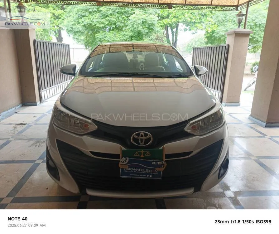 ٹویوٹا یارس سیڈان 2020 for Sale in لاہور Image-1