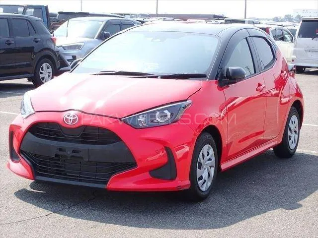 Toyota Yaris Hatchback 2022 for Sale in Sialkot Image-1