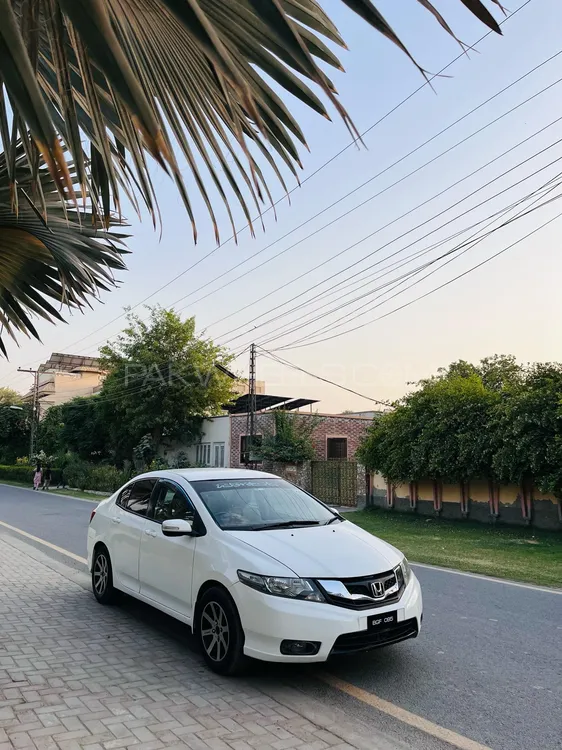 Honda City 2016 for Sale in Karachi Image-1