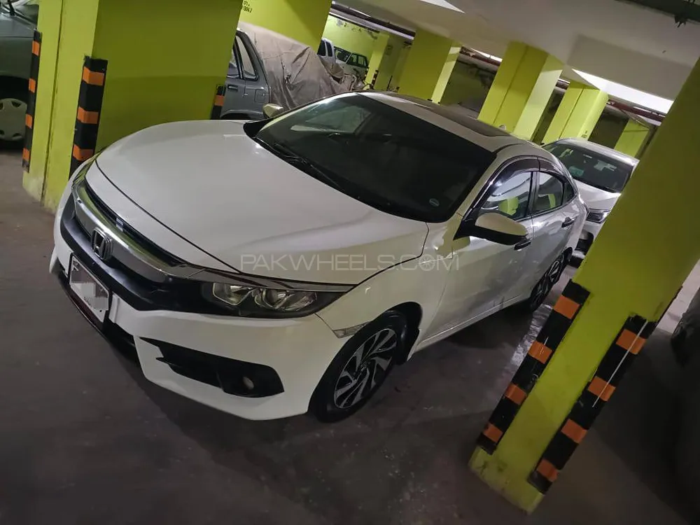 Honda Civic 2017 for Sale in Karachi Image-1