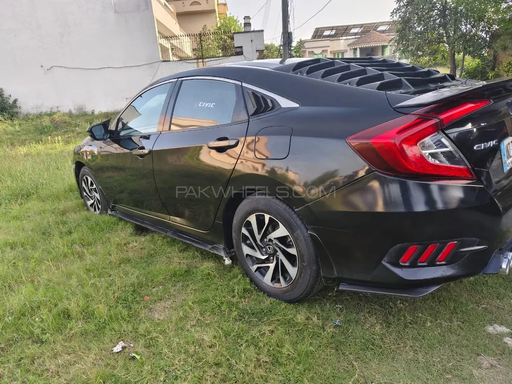 Honda Civic 2017 for Sale in Gujranwala Image-1