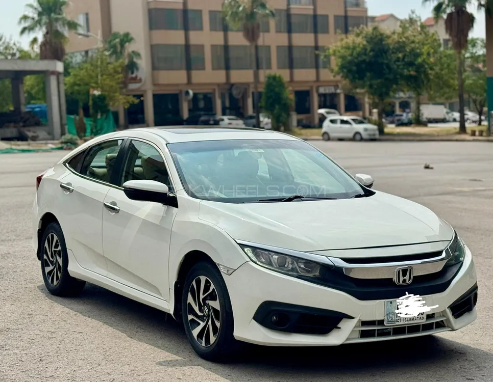 Honda Civic 2018 for Sale in Rawalpindi Image-1