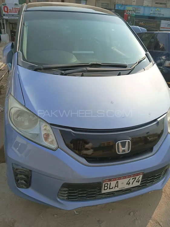 Honda Freed 2012 for Sale in Karachi Image-1