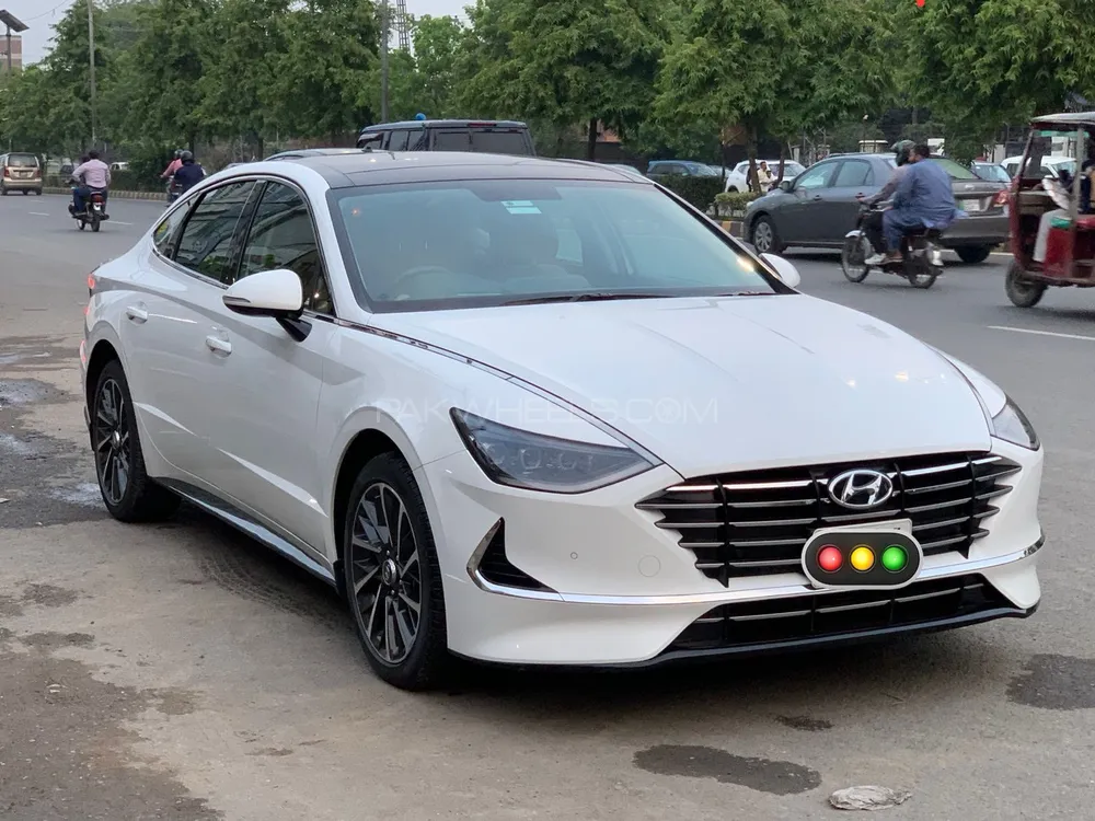 Hyundai Sonata 2022 for Sale in Lahore Image-1