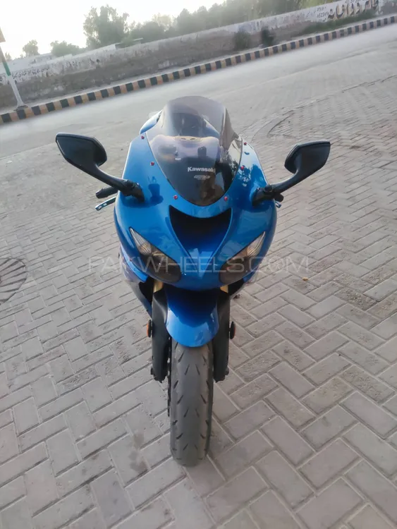 Kawasaki Ninja ZX-10R 2007 for Sale Image-1
