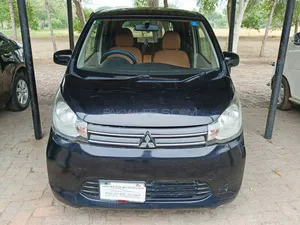 Mitsubishi Ek Wagon E 2013 for Sale