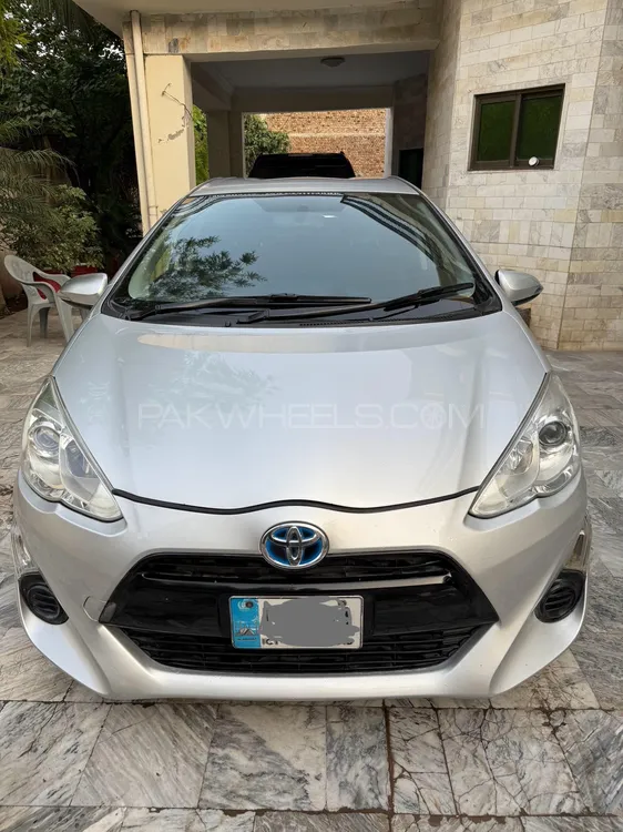 Toyota Aqua 2015 for Sale in Islamabad Image-1