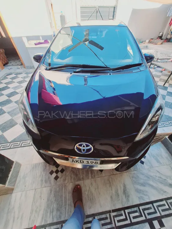 Toyota Aqua 2018 for Sale in Faisalabad Image-1