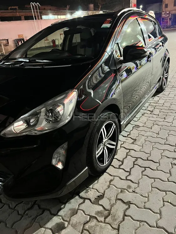 Toyota Aqua 2015 for Sale in Haripur Image-1