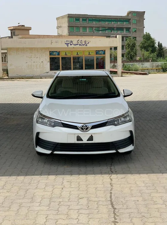Toyota Corolla 2018 for Sale in Lahore Image-1
