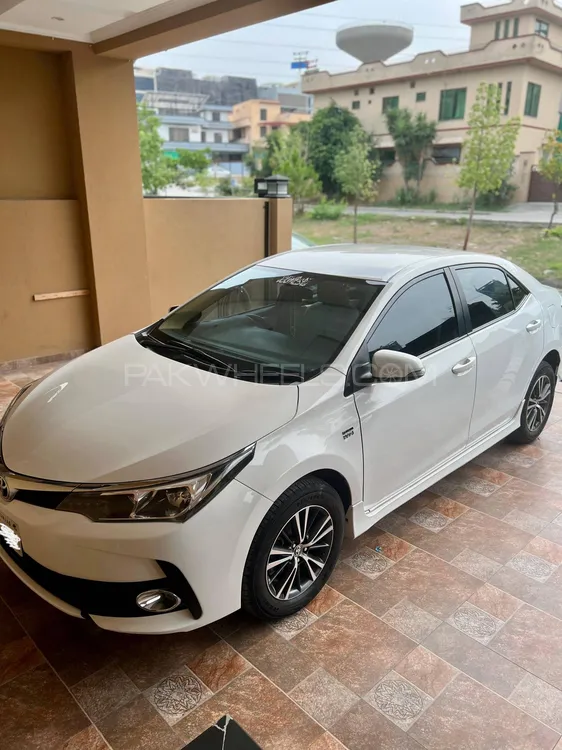 Toyota Corolla 2019 for Sale in Islamabad Image-1