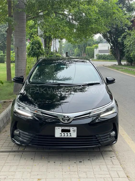 Toyota Corolla 2019 for Sale in Lahore Image-1