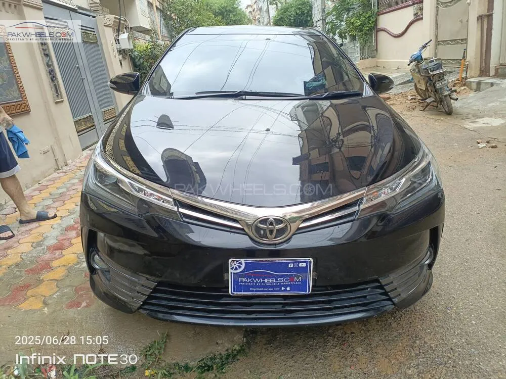 Toyota Corolla 2020 for Sale in Karachi Image-1