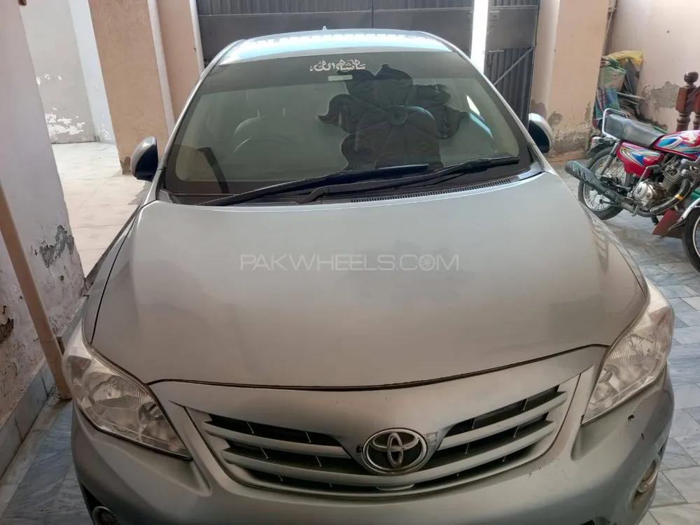 Toyota Corolla 2011 for Sale in Lahore Image-1