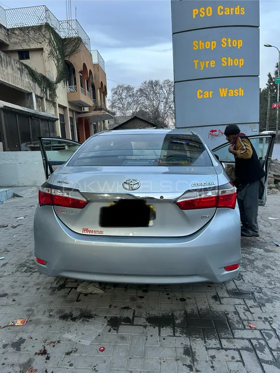 Toyota Corolla 2015 for Sale in Abbottabad Image-1