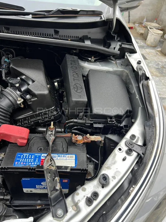 Toyota Corolla 2017 for Sale in Peshawar Image-1